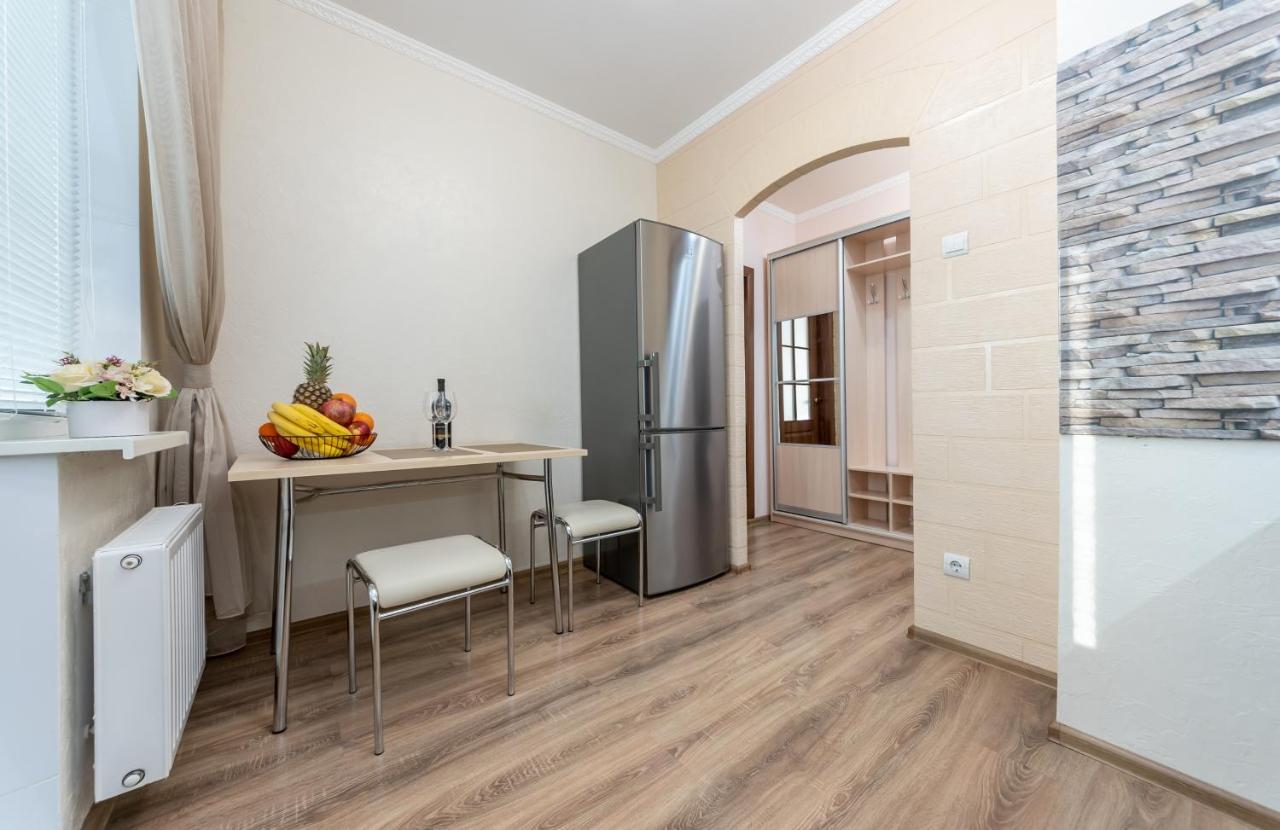 Apartamento Осокорки Русовой 3 Kiev Exterior foto